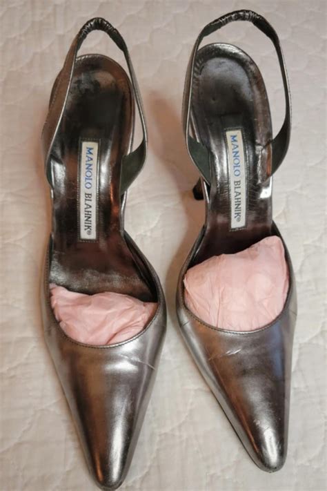 fake manolo blahnik shoes